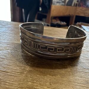 Consignment item..
Silver Geometric Patterned Men's Cuff Bracelet